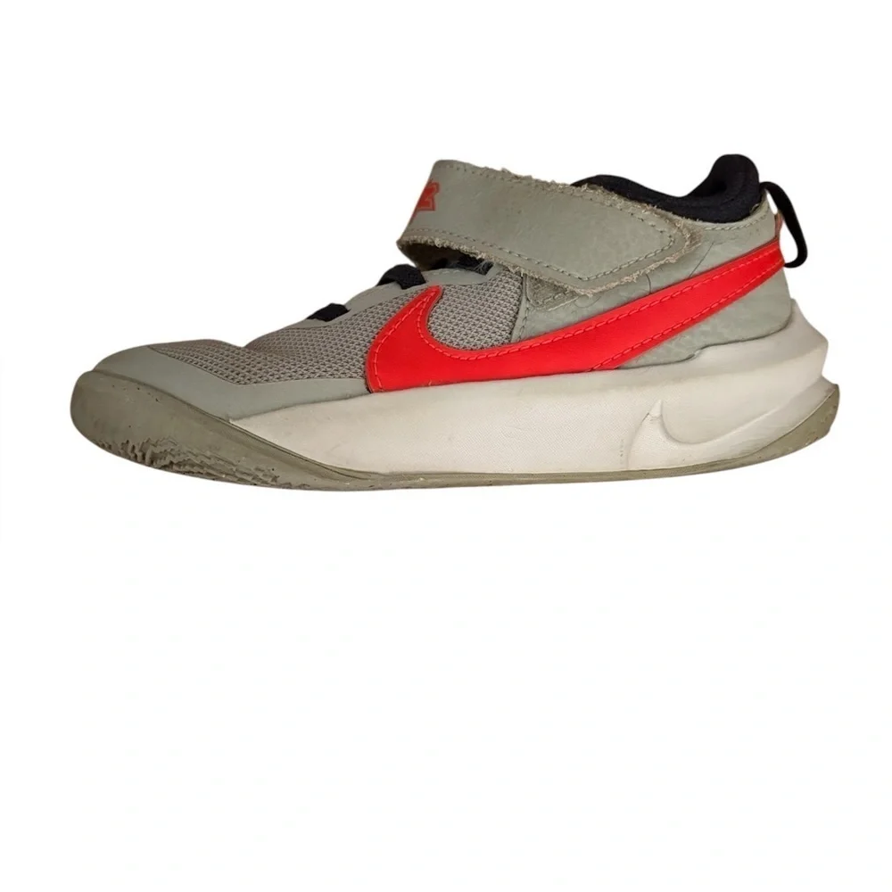 Nike Tenis shoes for boys size:12 color:gray/orange